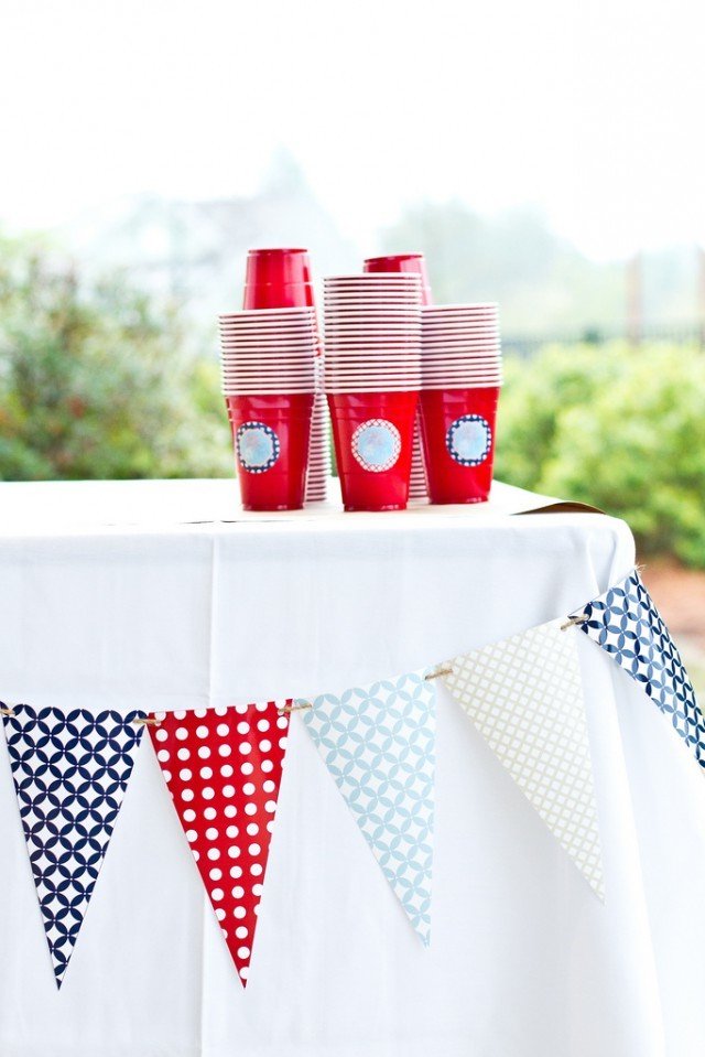 Napravite sami lanac zastavica: Donesite sretno raspoloženje s ovim šarenim ukrasom