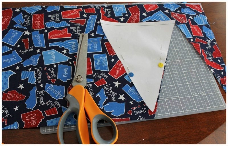 Šivanje lančića zastavica: Upute s tkaninom