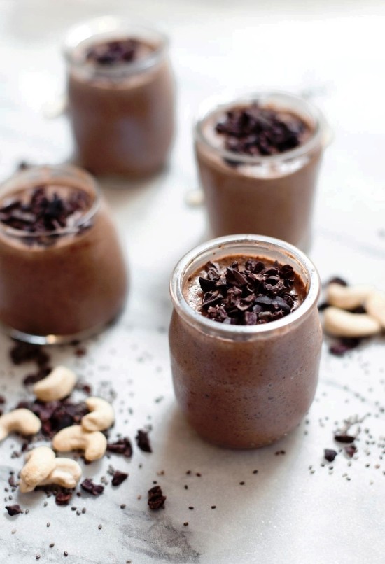 A kakaóhegyek hatása és alkalmazása, az új szuperélelmiszer krémes turmix csokoládé és rágógumik