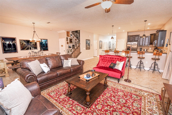 Iznajmite kuću za odmor Wizard's Way i izbliza doživite Hogwarts. Velika dvorana sa šankom i kuhinjom