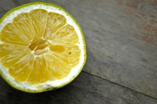 de a fűszereket és a citromot is ízfokozóként citrom egészséges fűszerek varázsa